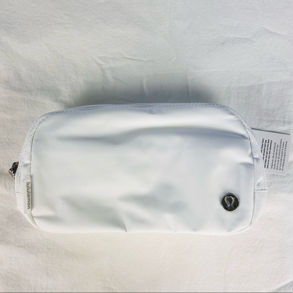 lululemon athletica Handbags - Lululemon Everywhere Belt Bag Extended Strap White Fanny Pack TikTok Bag NWT